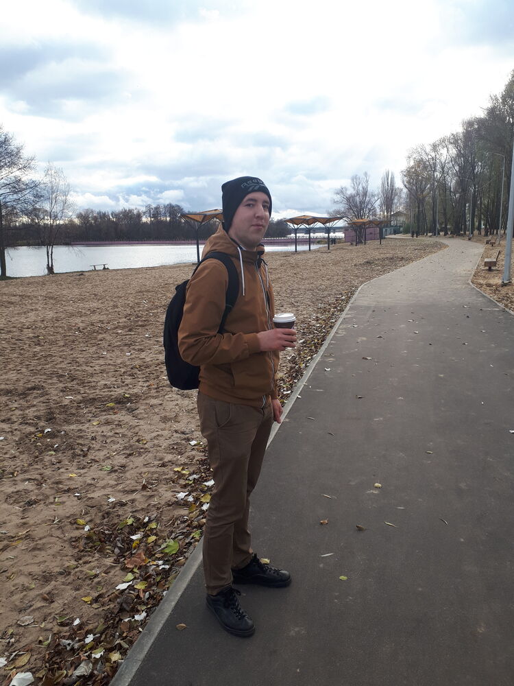  28459929  Sergey, 30 ,    