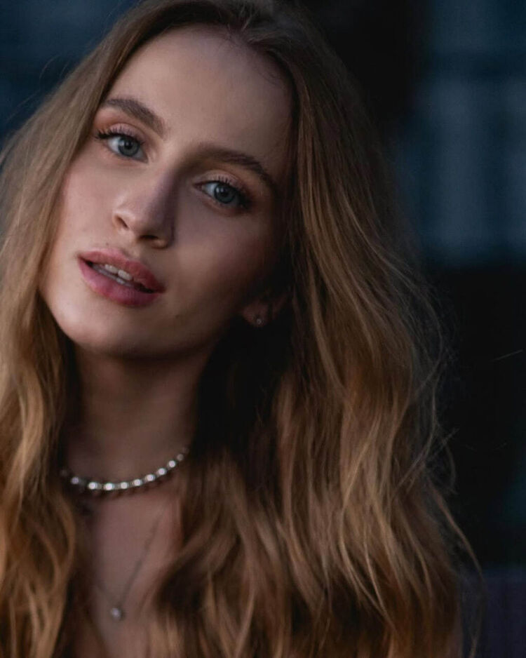 ���� 52200709 ������� �����, 32 ����, ���� ���������� � �����-����������