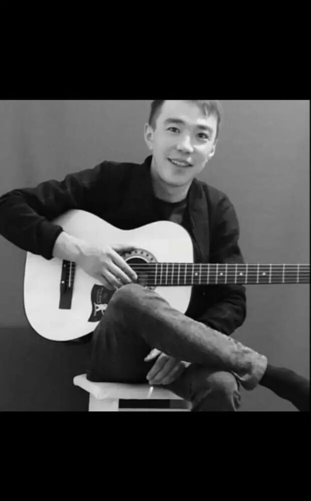  30766149  Nurik, 28 ,    