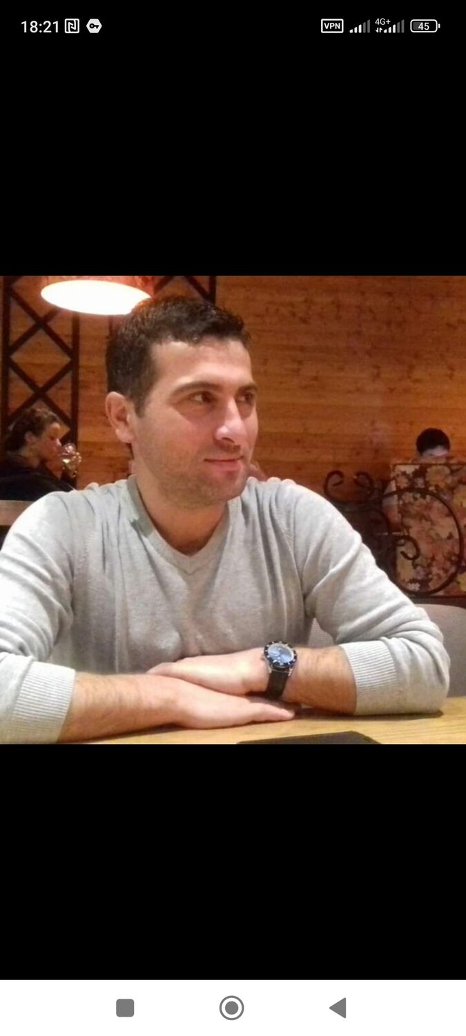  28575249  Mito, 37 ,    