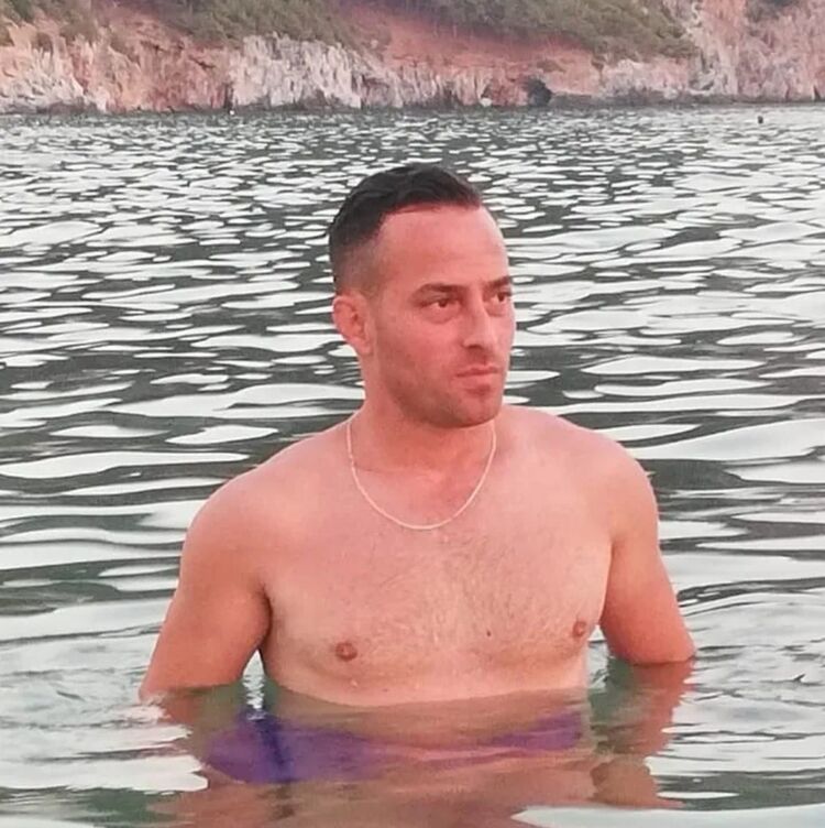 ,   Ahmet, 37 ,   ,   