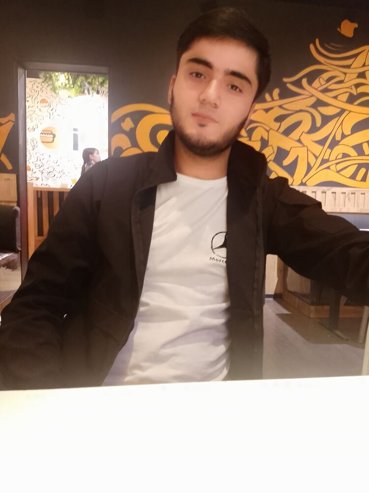  44095819  Vais, 26 ,    