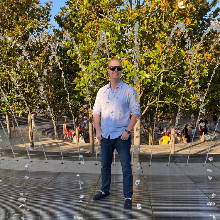 ���������� ������-��-����, ���� ������� ����, 33 ����, ������������ 