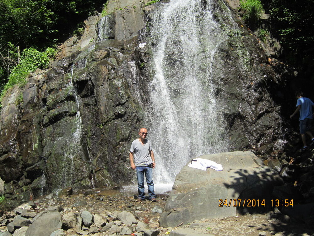  ,   Levani, 41 ,     , c 