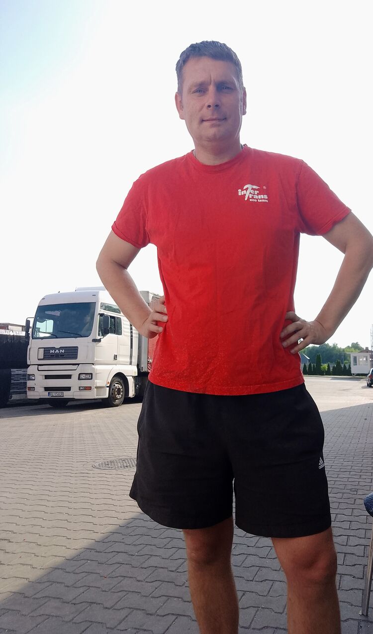  27450849  , 44 ,    