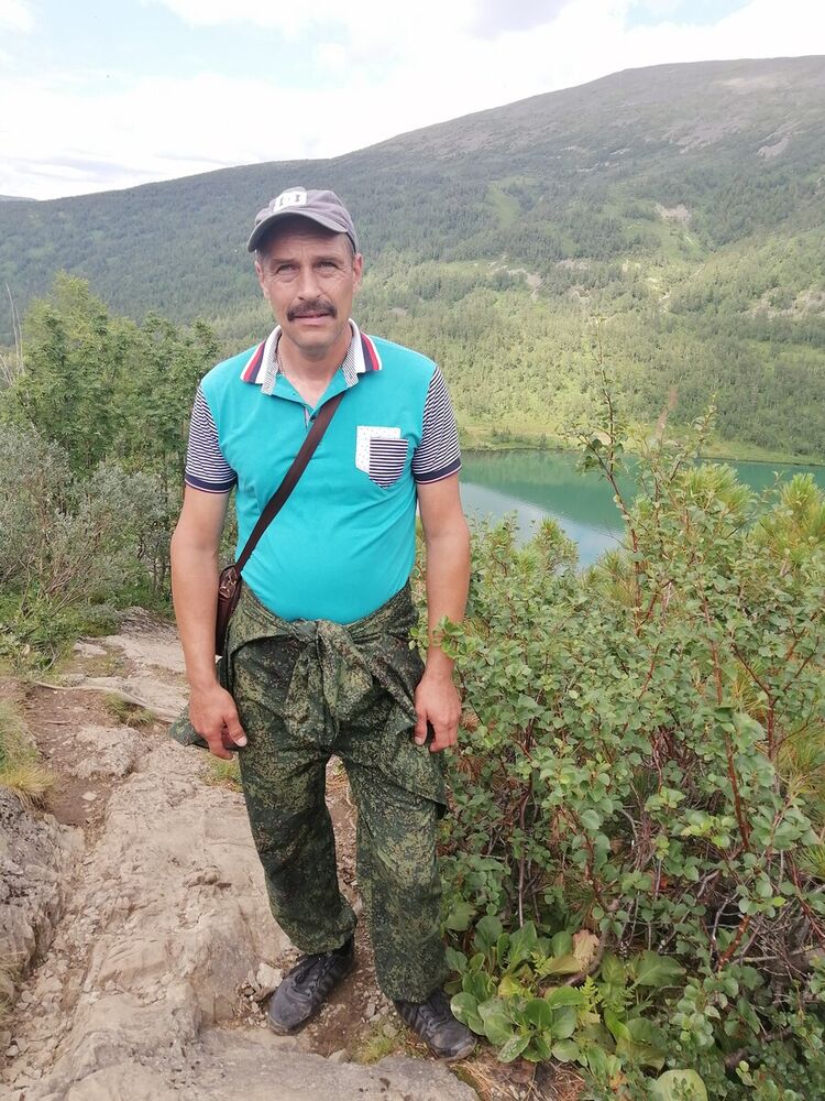  20475589  Sergeq, 50 ,    