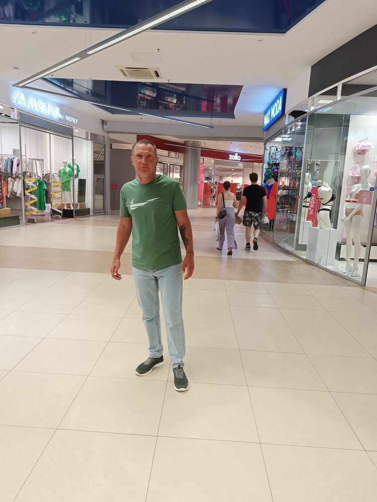 ���� 42407899 ������� �����, 52 ����, ���� ���������� � �����-����������