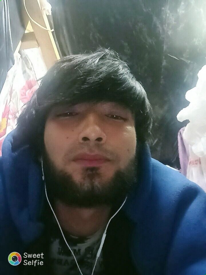  33728619  , 25 ,    
