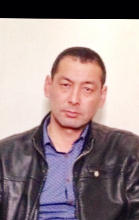  31054339  Kamil, 41 ,    