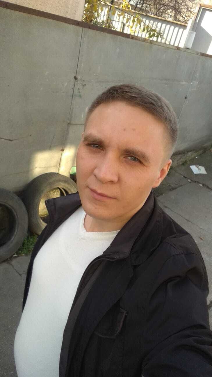  24685159  , 37 ,    