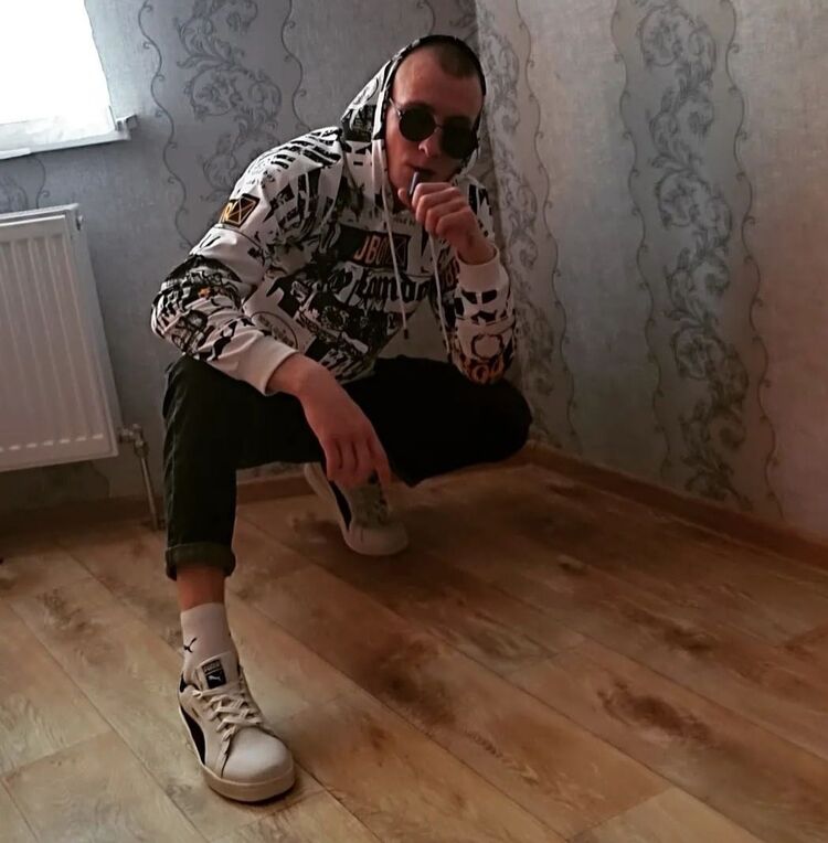  ,   , 24 ,   ,   