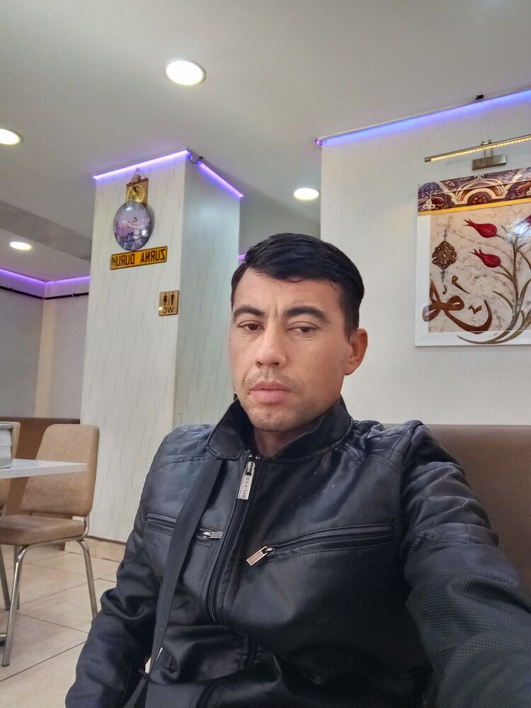  ,   Ruziboy, 41 ,   ,   
