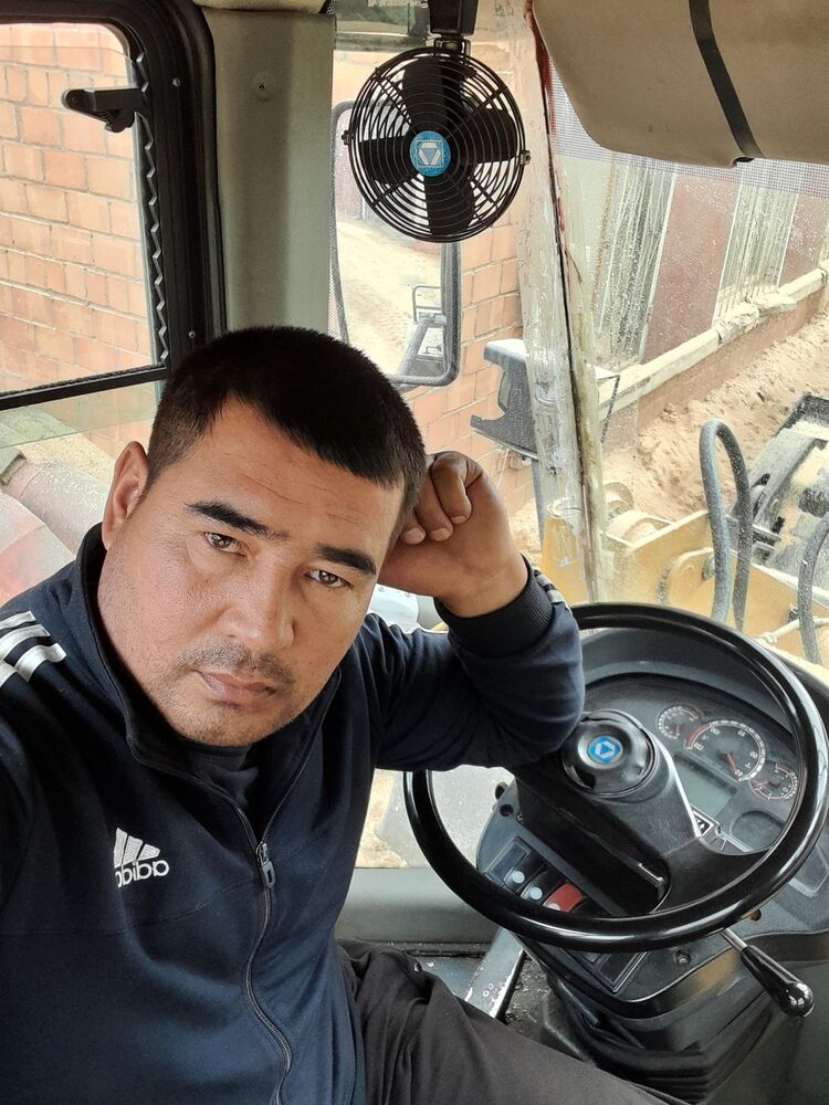  42768499  Qudratilla, 38 ,    