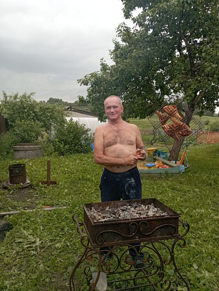  44182049  , 61 ,    