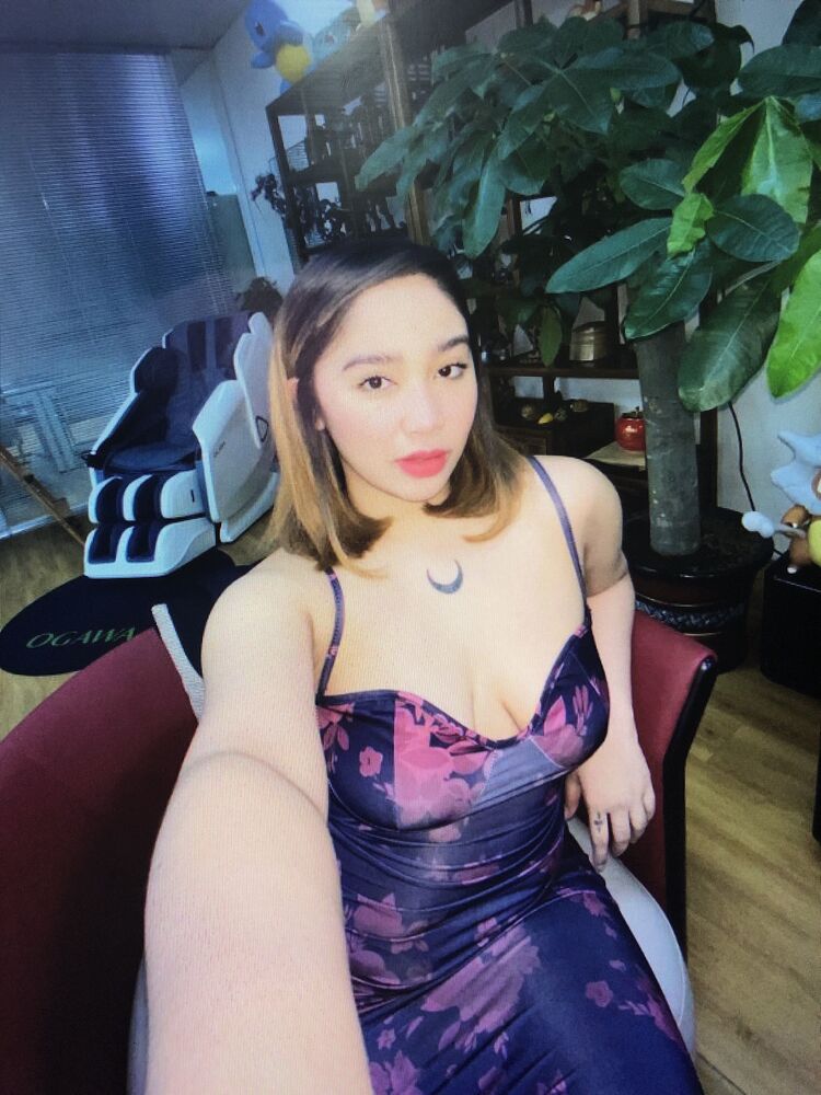  Merville,   Claire, 33 ,   ,   