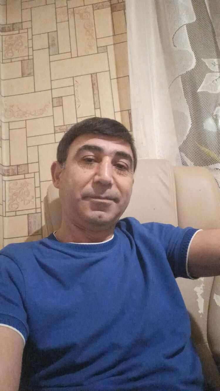  54517369  Samir, 40 ,    