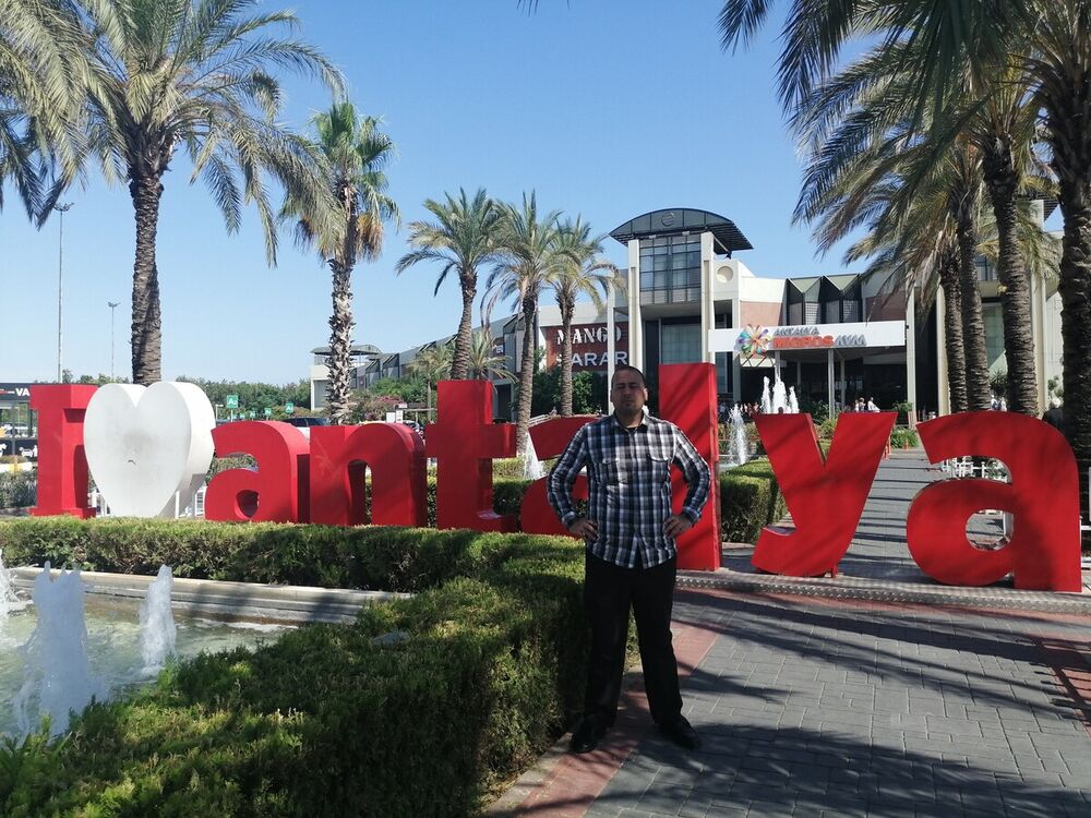  21078819  Faris, 41 ,    Alanya