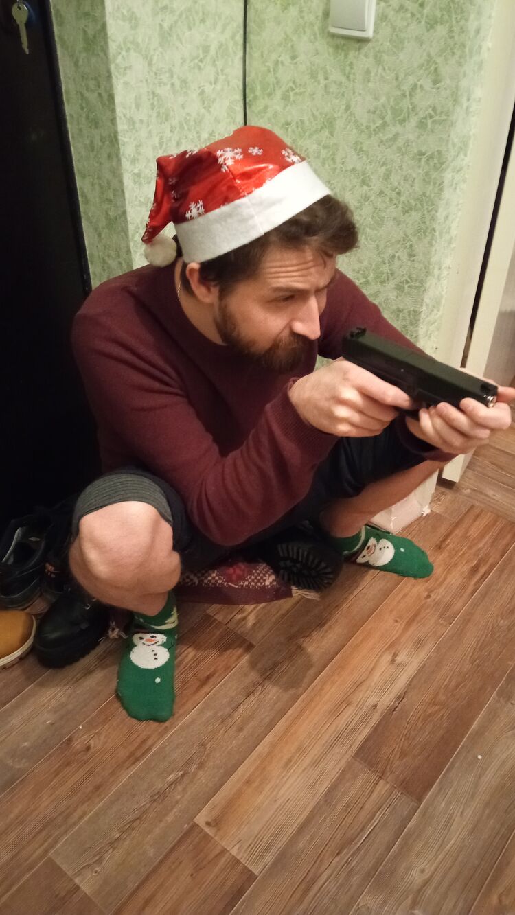  ,   Mad elf, 30 ,   ,   , c , 