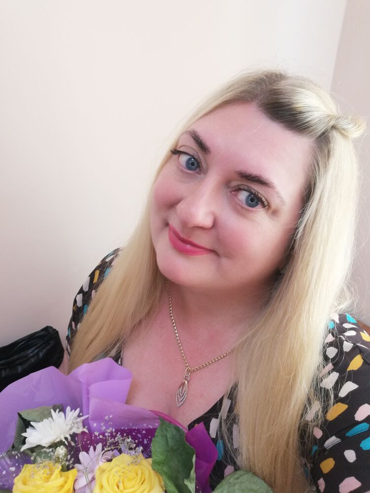  ,   Elena, 40 ,     , c 