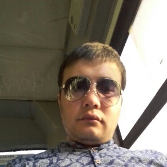  9292449  Durbek, 32 ,    