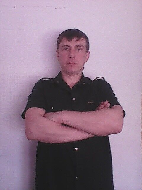  8916309  Andrei, 43 ,    