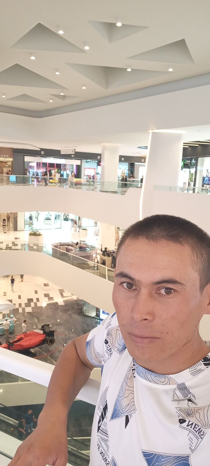  ,   Sardor, 33 ,   ,   