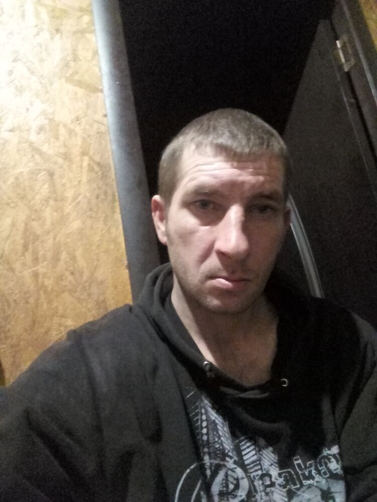  49685549  , 36 ,    