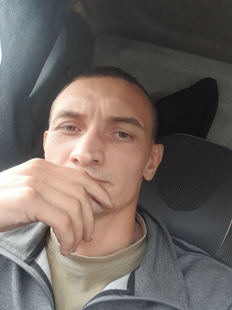  29049289  , 32 ,    