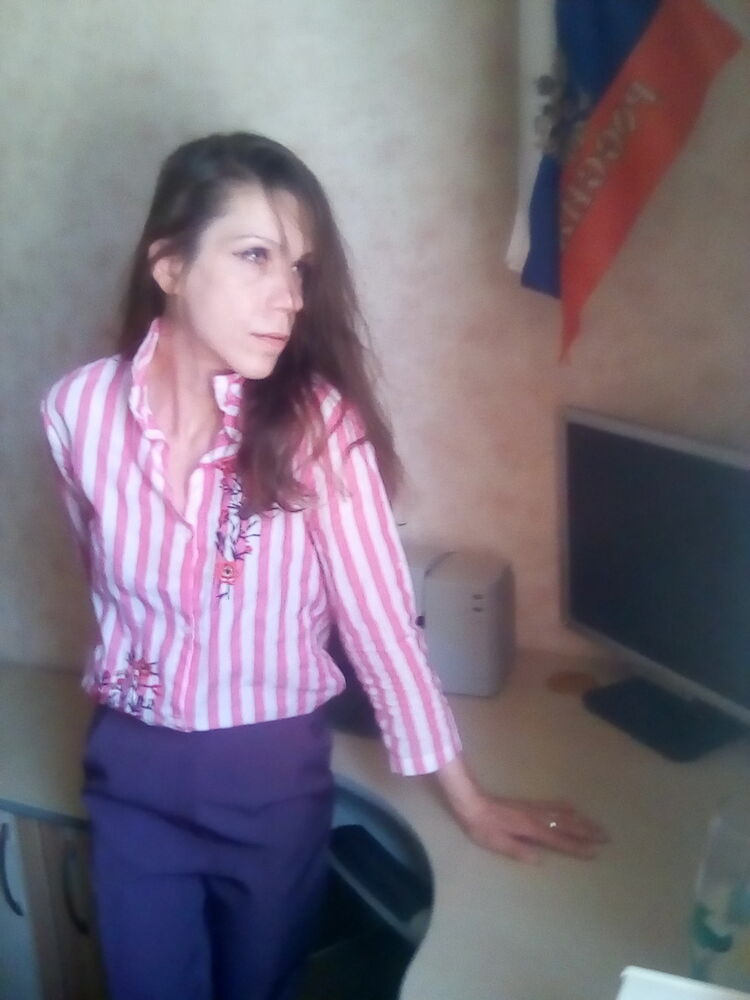  14921749  Luybov, 45 ,    