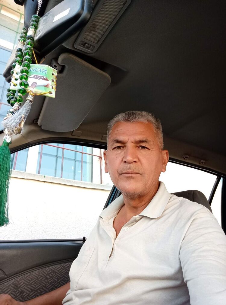  ,   , 52 ,   ,   