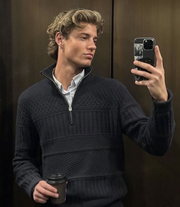  Milton,   Dava, 26 ,   ,   