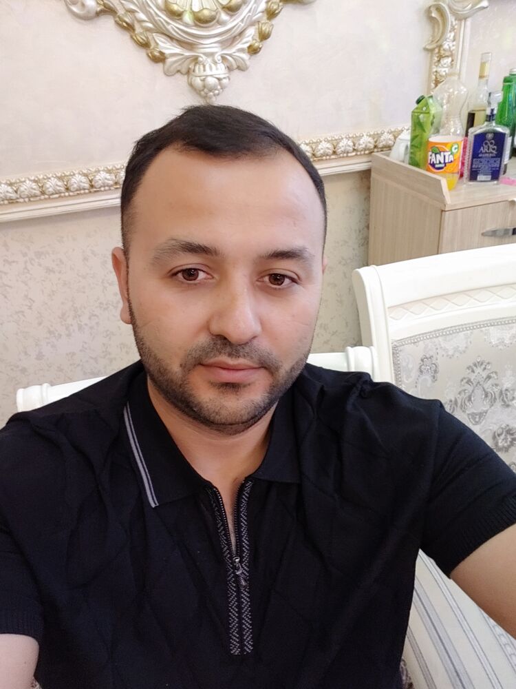  37070979  Temur, 38 ,    