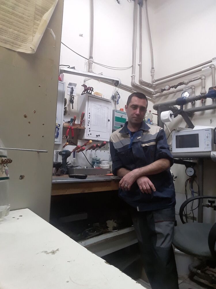 ���� 32890569 ������� ����, 37 ���, ���� ���������� � ��������