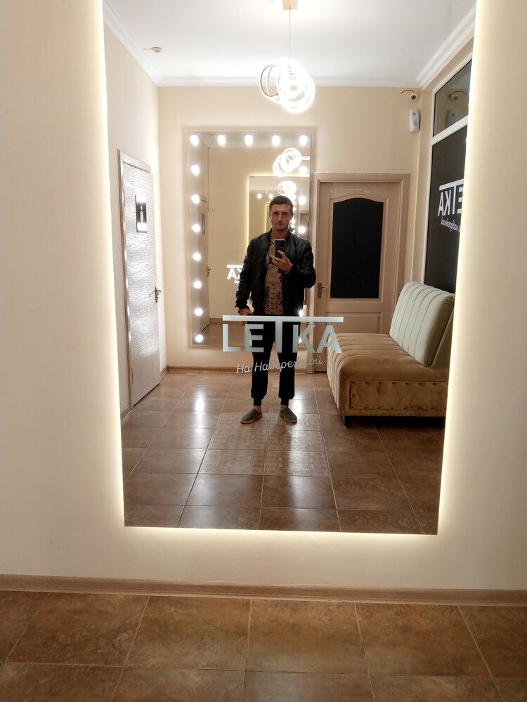  38382549  , 43 ,    