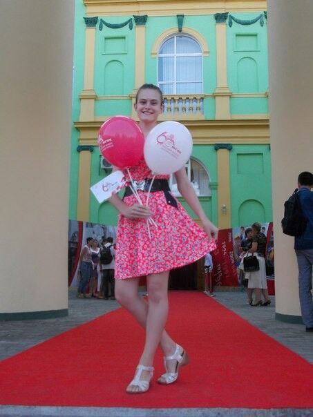  7434979  Pavlina, 27 ,     