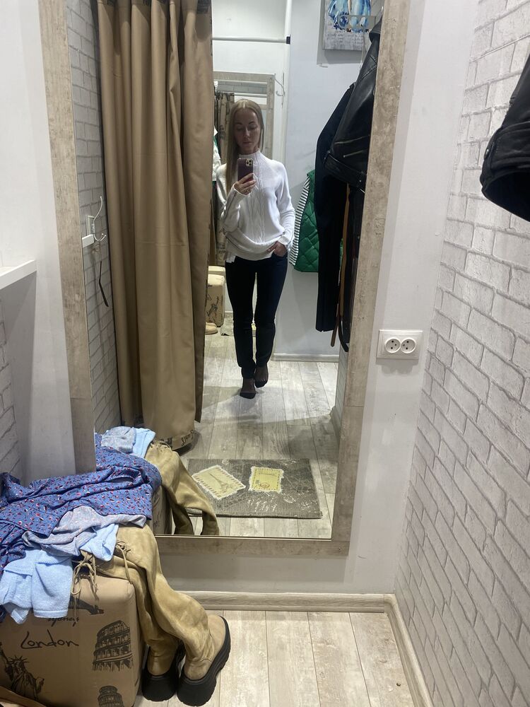  29596729  Svetlana, 41 ,    