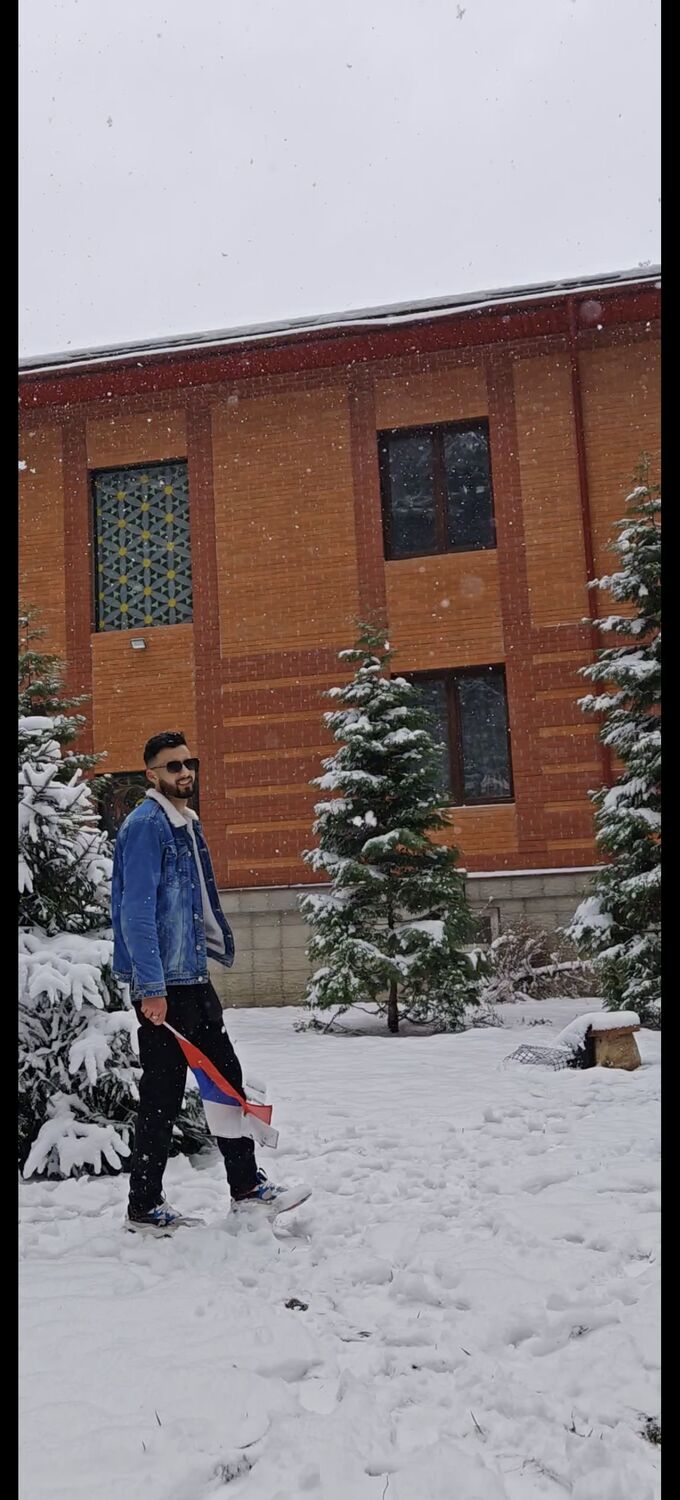  ,   Sofiane, 31 ,   ,   