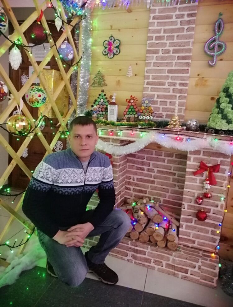  46492039  , 37 ,    