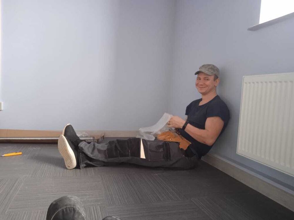  37169179  , 26 ,    --