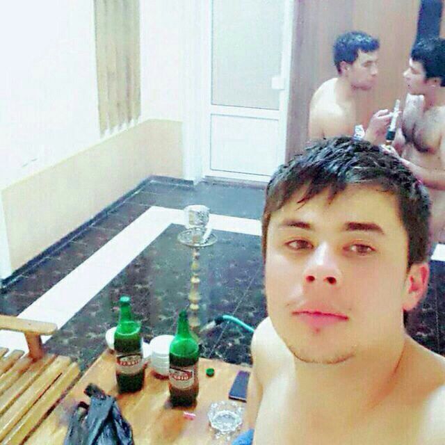  35743469  , 30 ,    
