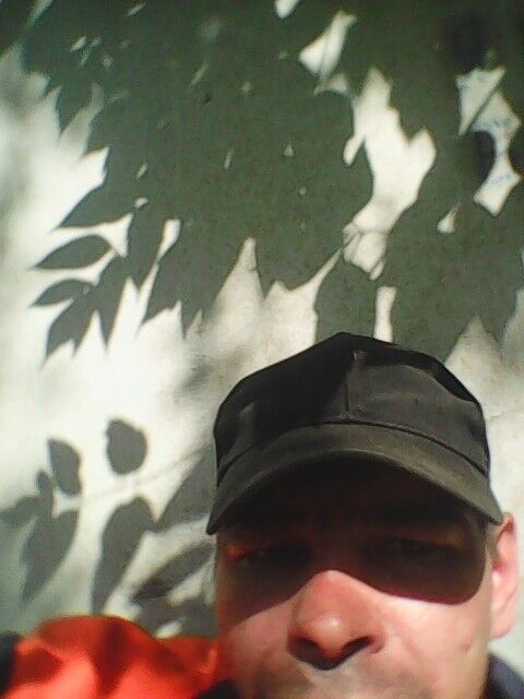 ���� 18208299 ������� ����, 37 ���, ���� ���������� � ������