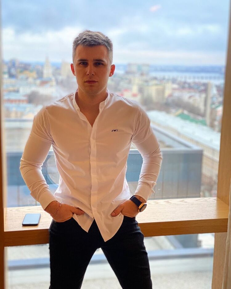  53542719  , 35 ,    -