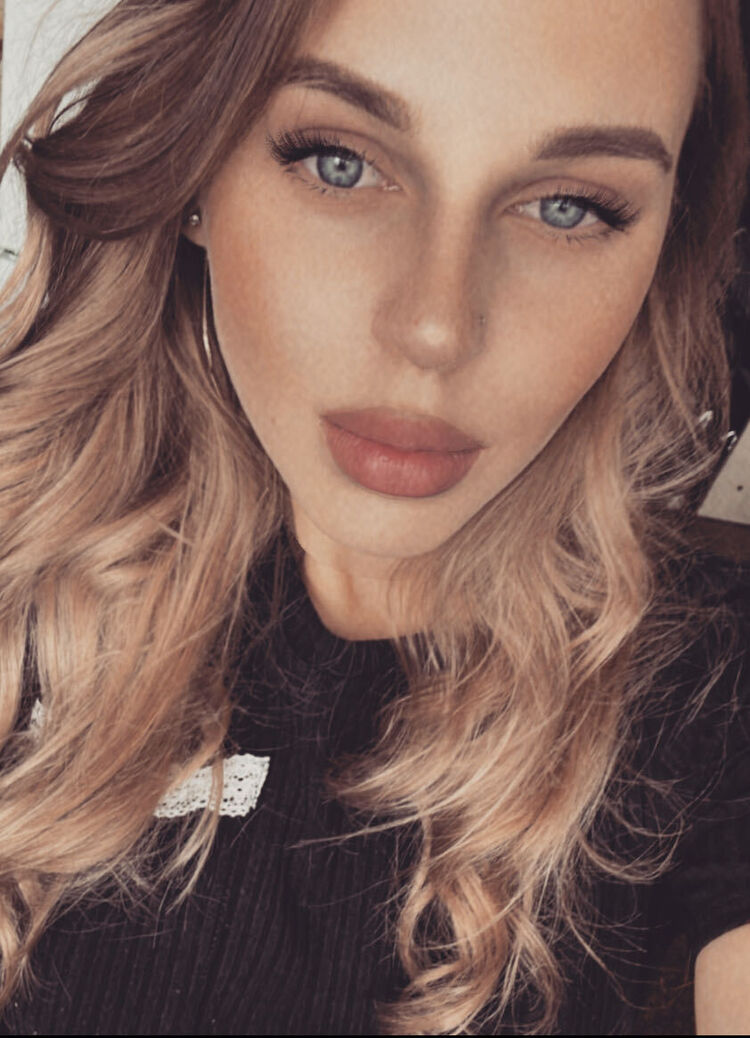  35699349  , 24 ,    -