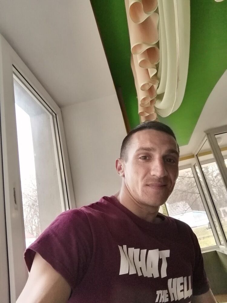  18278079  , 35 ,    