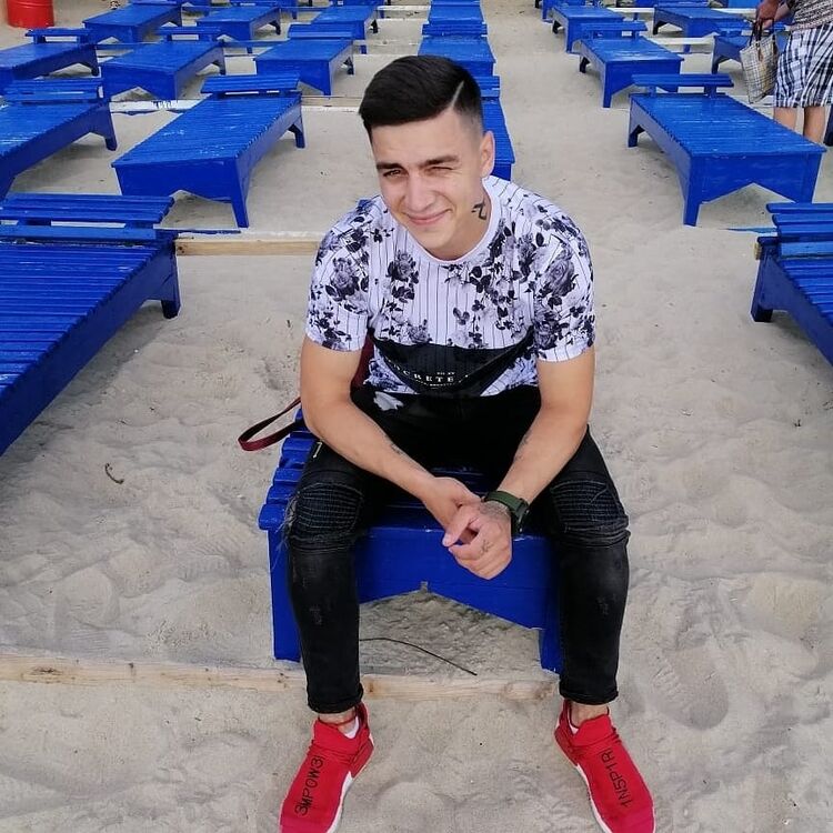  ,   , 27 ,   