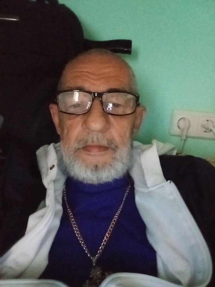  52595359  , 61 ,    