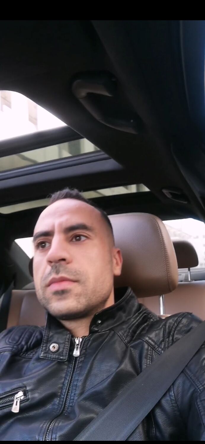  41657939  Yassine, 33 ,    