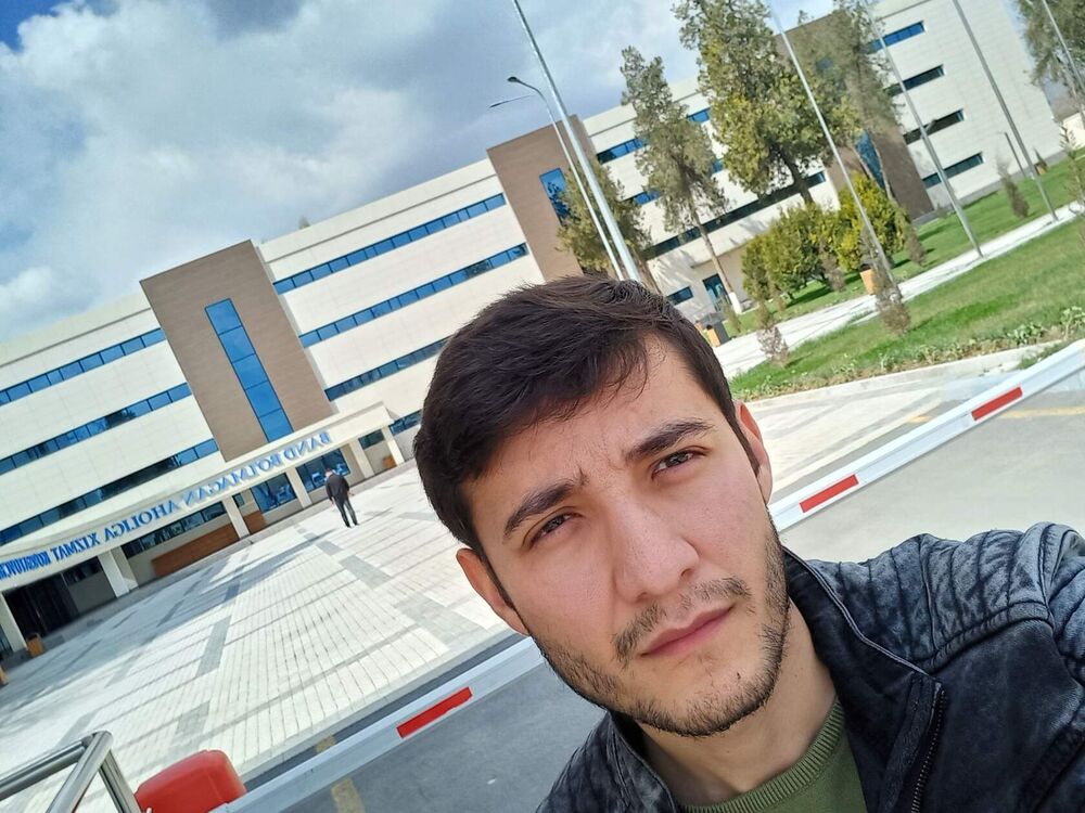  -,   , 33 ,  