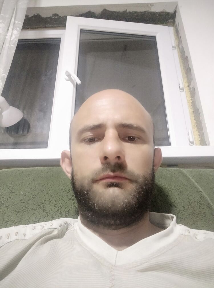  42603049  , 38 ,    