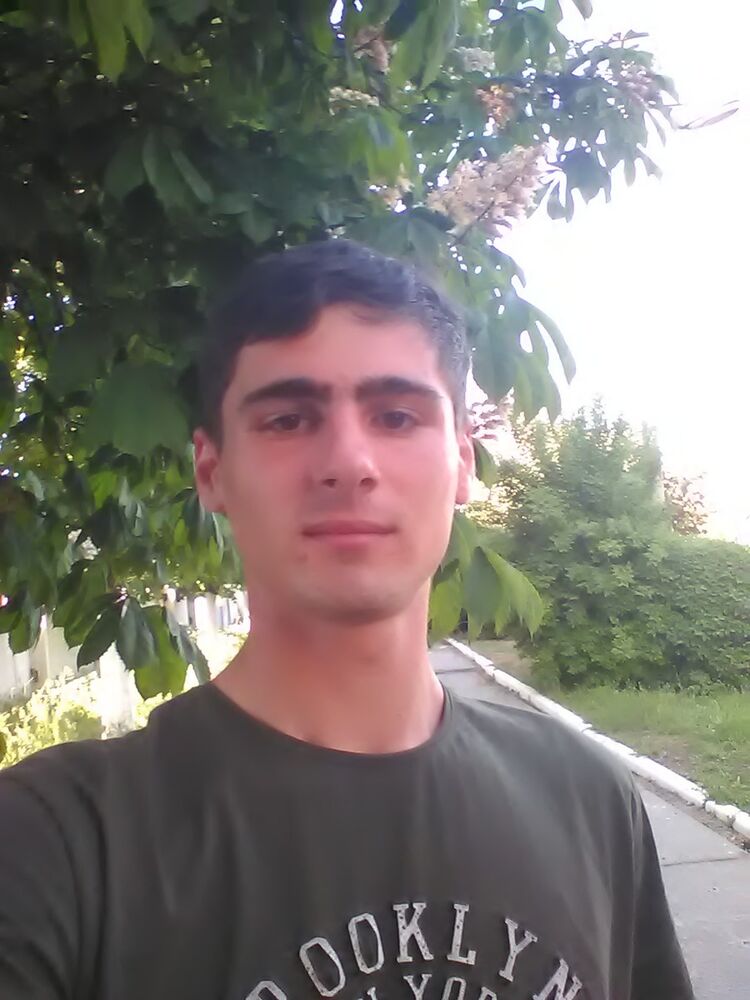  16179049  Dima, 25 ,    
